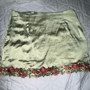 Size 10 Green Floral Princes Polly NWT Skirt